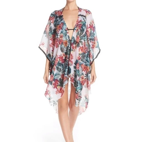 BCBGeneration New Horizons Tropical Floral Pom Pom Tassel Swim Coverup Kimono - Picture 1 of 17